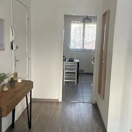 Lumineux Et Traversant Daire *